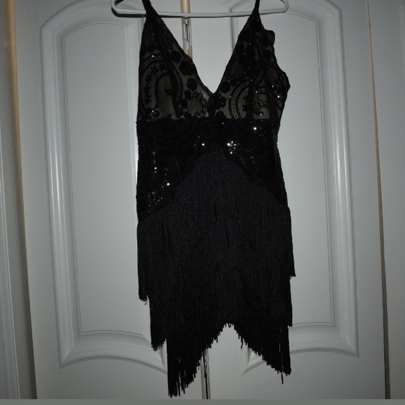 Sexy Black Dress - Picture 6 of 11